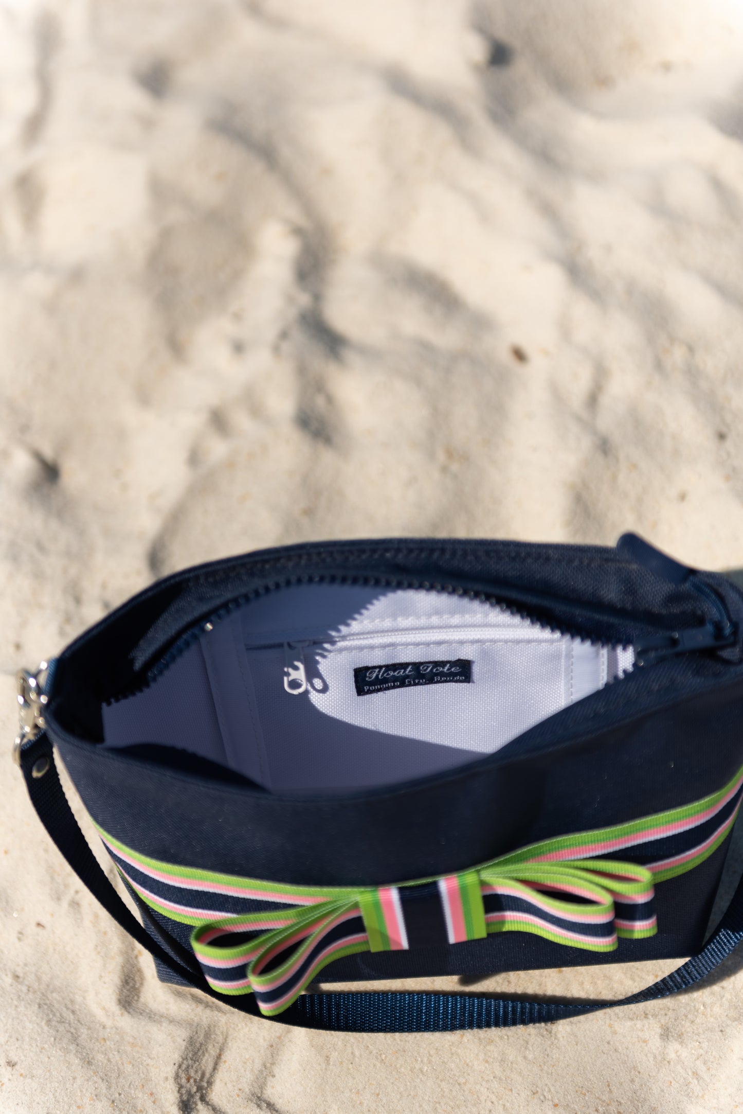 Captain Clutch: Multi-Colored Stripe