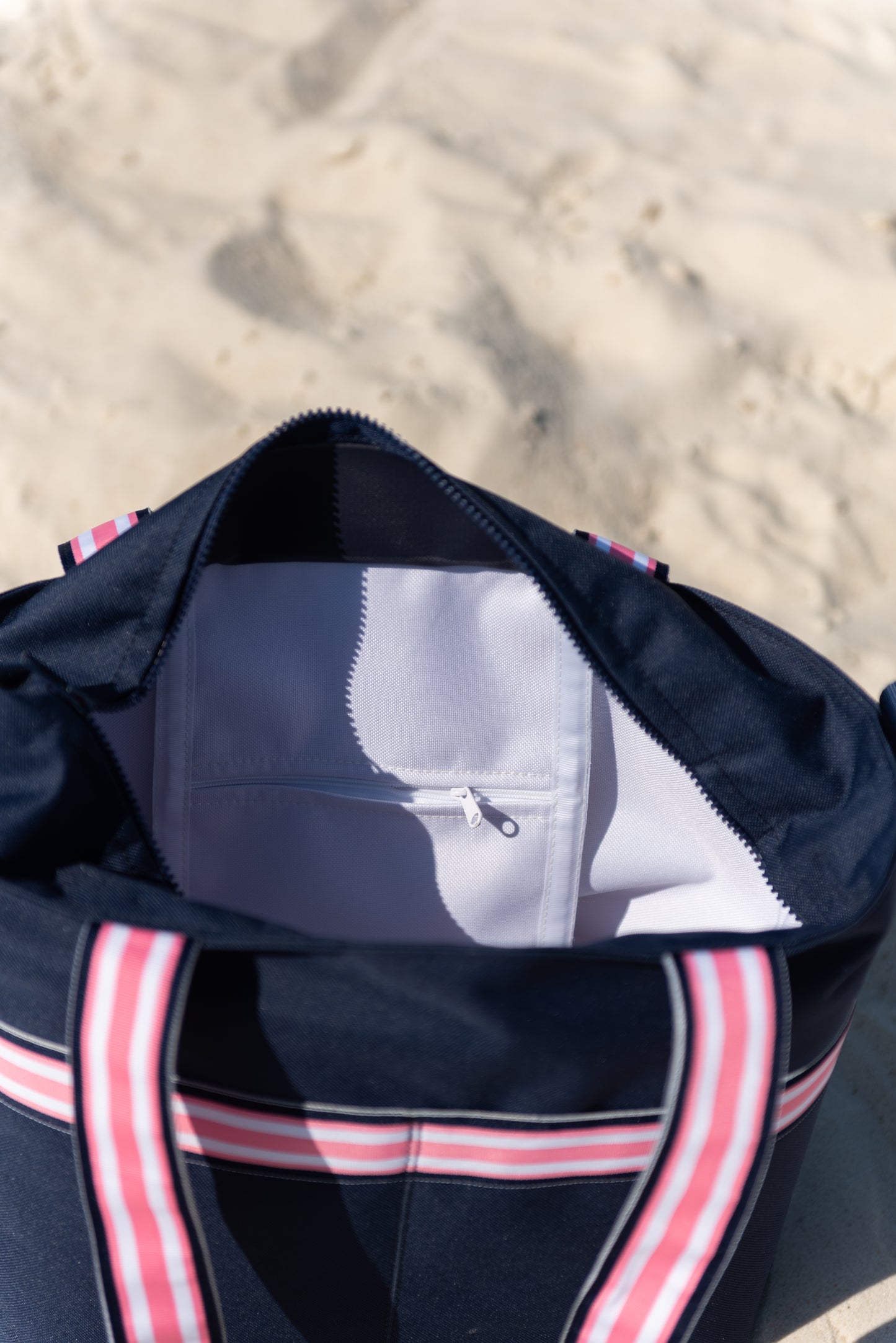 Cruiser Tote: Pale Pink Stripe