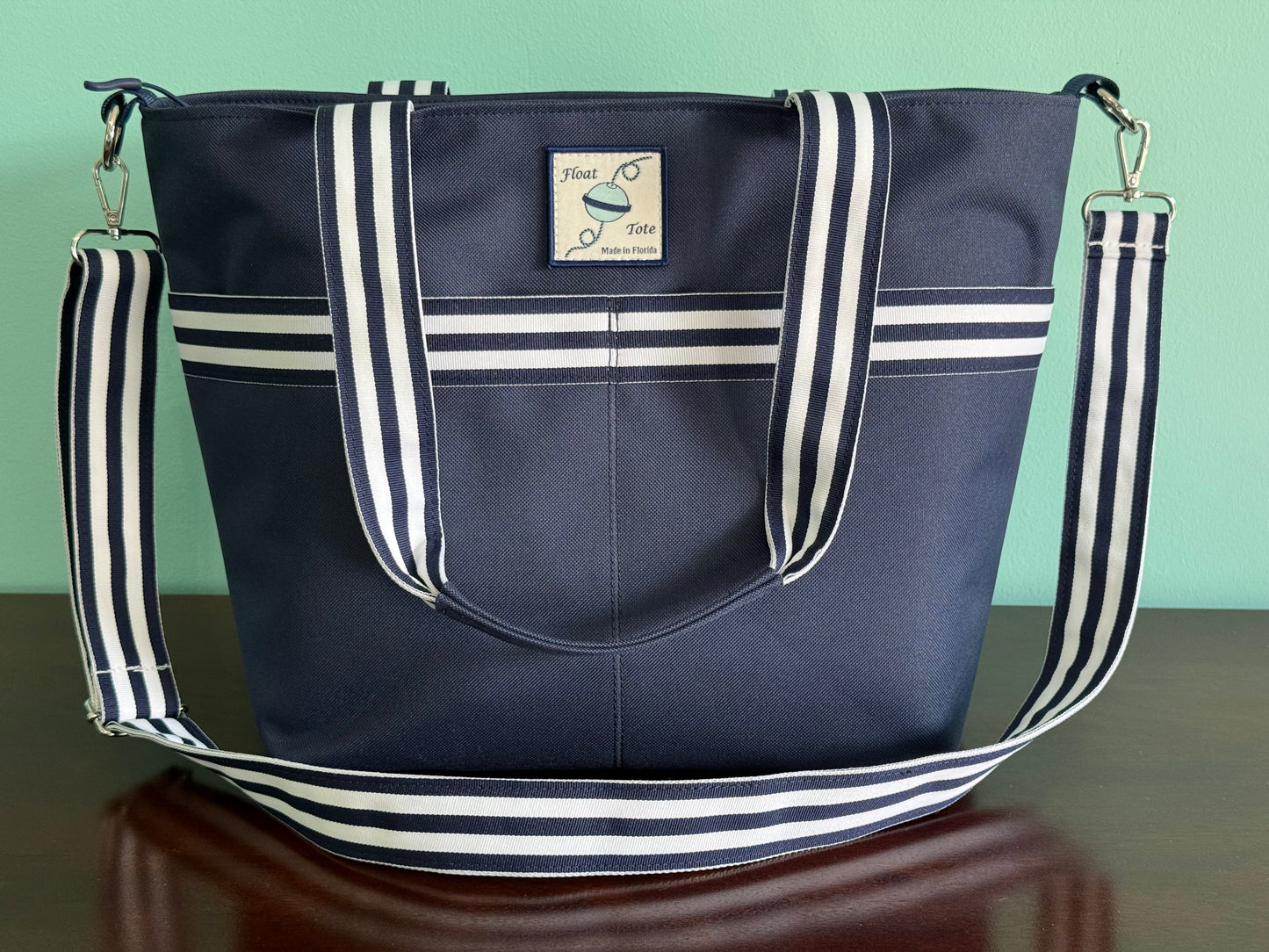 Cruiser Tote: Navy Wide Stripe