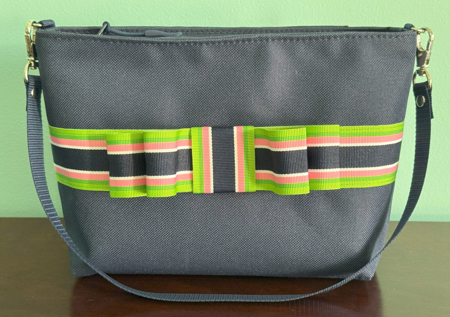 Captain Clutch: Multi-Colored Stripe